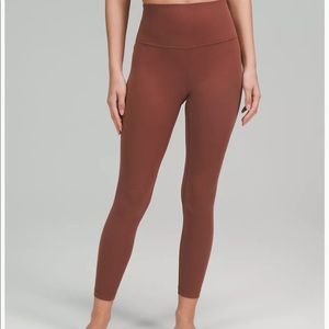 Lululemon Wunder Under leggings